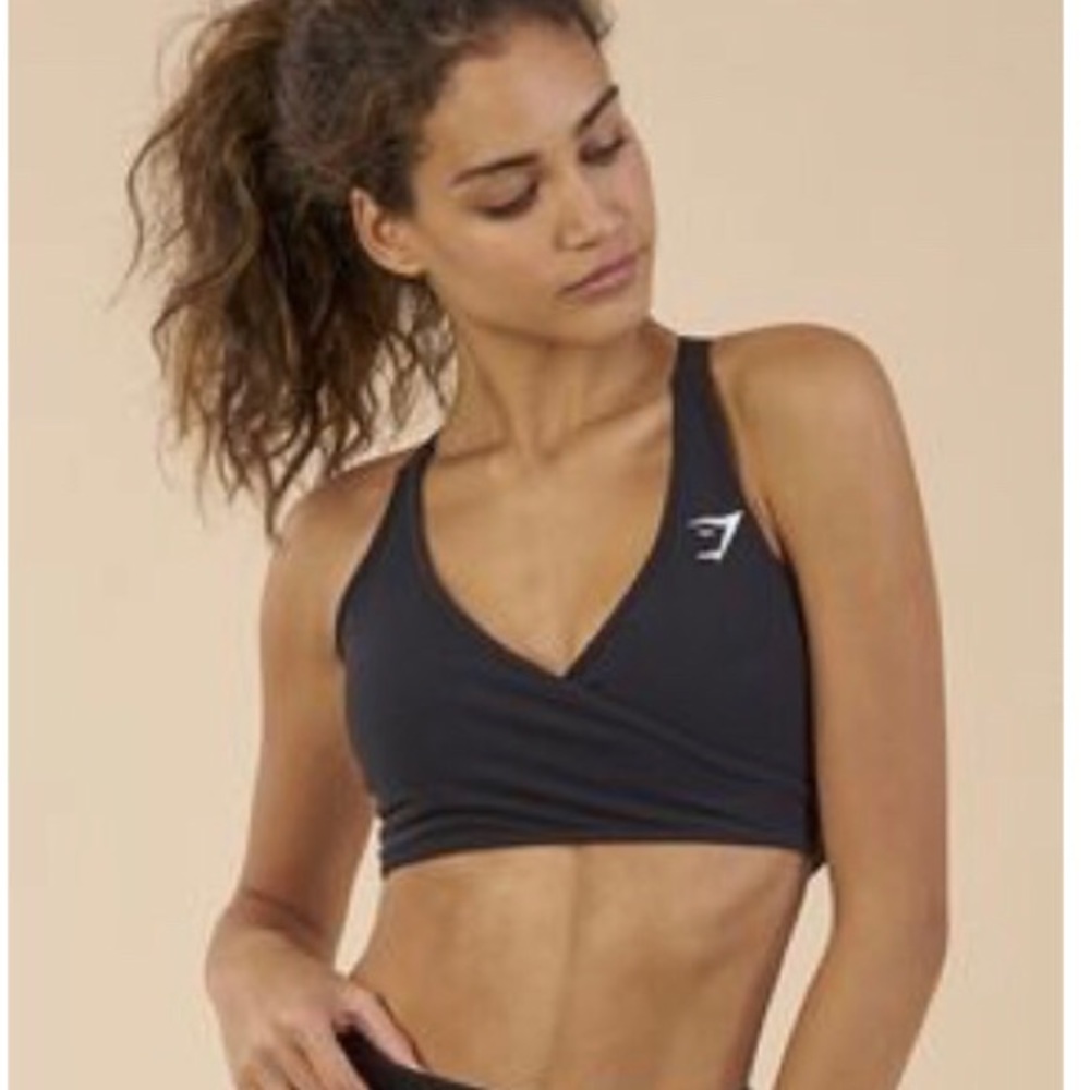 Gymshark Black sports bra size xs